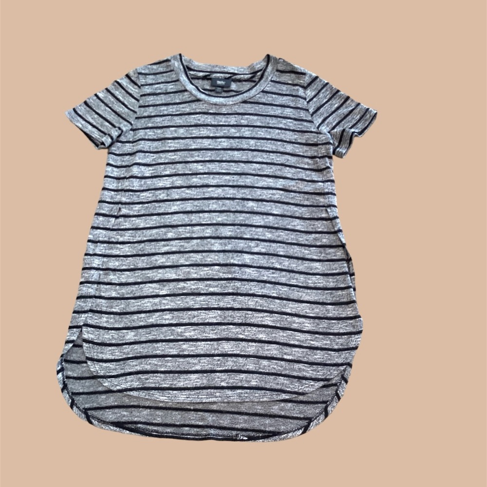 Mossimo Striped Tee Shirt, size XS 😎